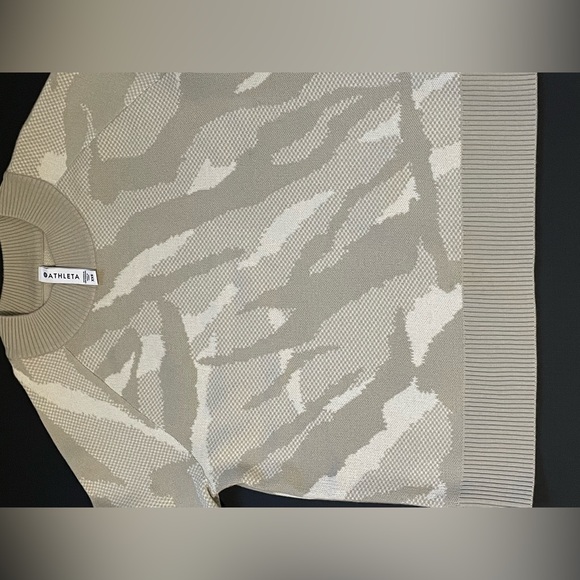 Athleta Sweater - Picture 3 of 3